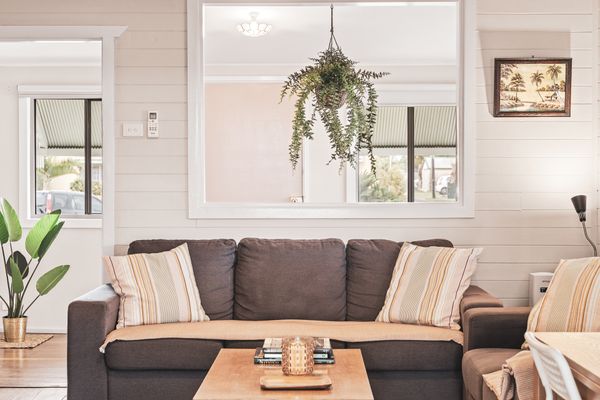 Rosena – The Classic Beach House – 5 Cashmore Street