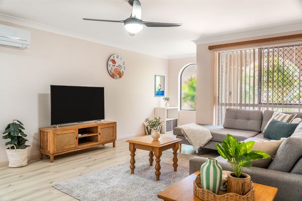 Waratah Retreat – 2/4 Waratah Lane