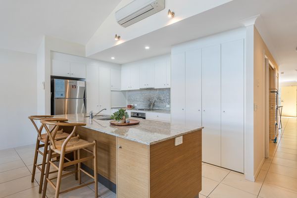 Malibu Apartments Unit 2 – 5 Oak Street