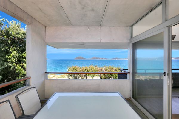 Architectural Design on the Beach
