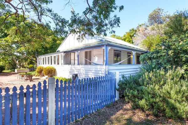 Witt’s Oasis | Two traditional Tea Gardens cottages