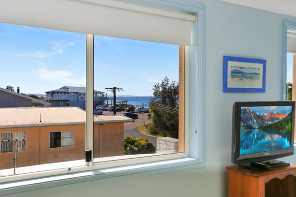 Aquarius Apartment 7
