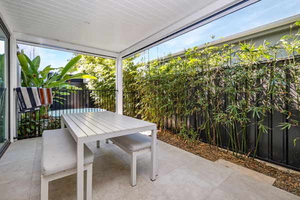 3/104 Booner Street
