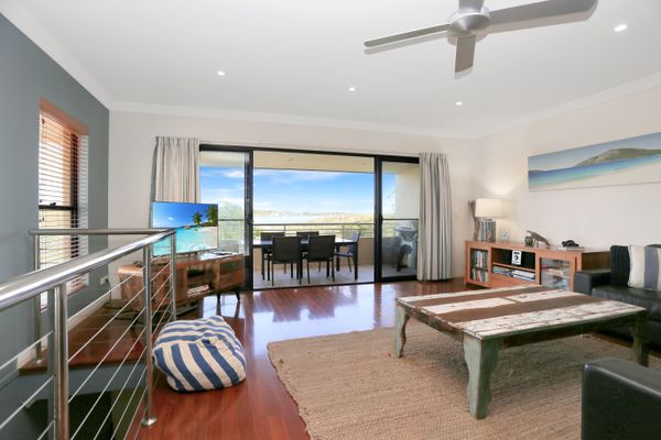 Magnificent Views  – Mariners Mark 3