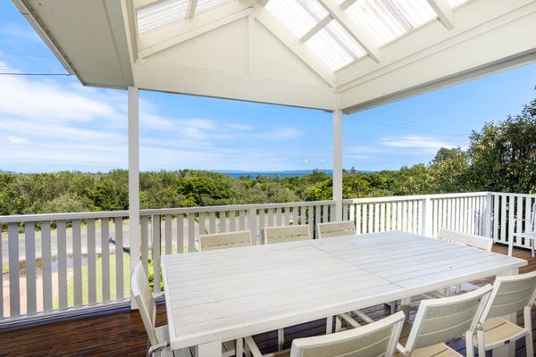 Peppertree Jervis Bay – Pet Friendly Beachfront with Sea Views