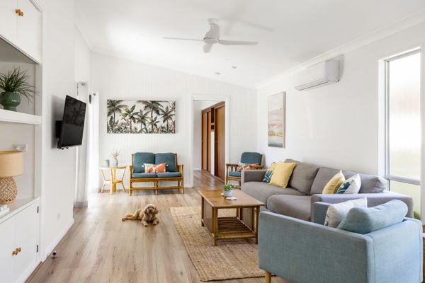 Golden Sands – Pet Friendly – 2 Mins Walk to Beach