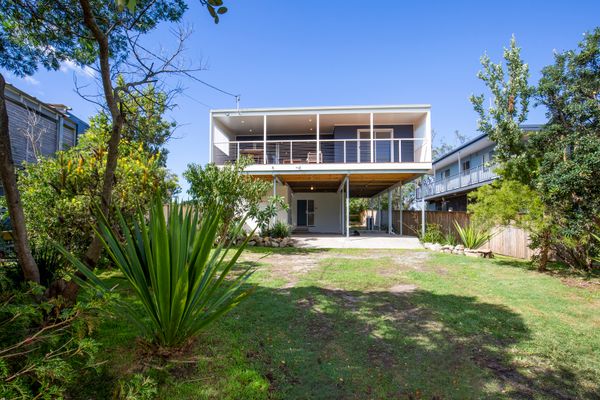 Beachcomber @ Currarong – Pet Friendly – 5 Mins Walk to Currarong Rockpools