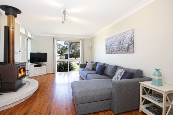 Hayes @ Jervis Bay – Pet Friendly Award Winner – 4 Mins to Beach