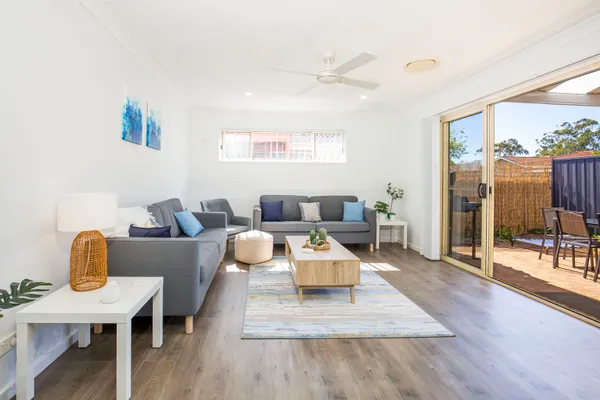 Coastal Capers – Pet Friendly – 10 Mins Walk to Beach
