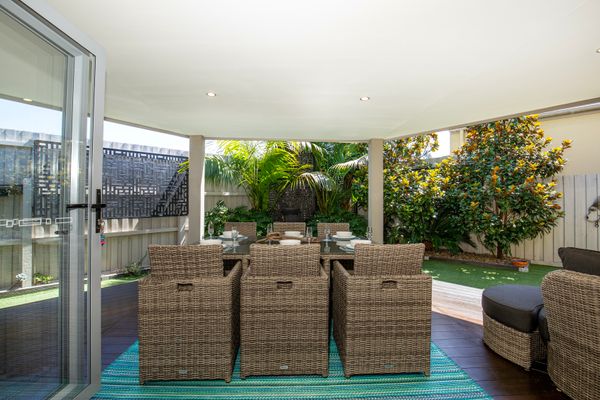 Bower’s Nest – Pet Friendly – 2 Mins Walk to Beach