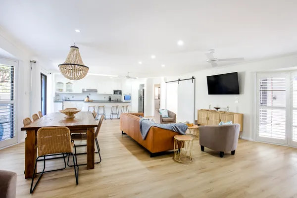 Seagrass – Pet Friendly – 10 Mins Walk to Beach