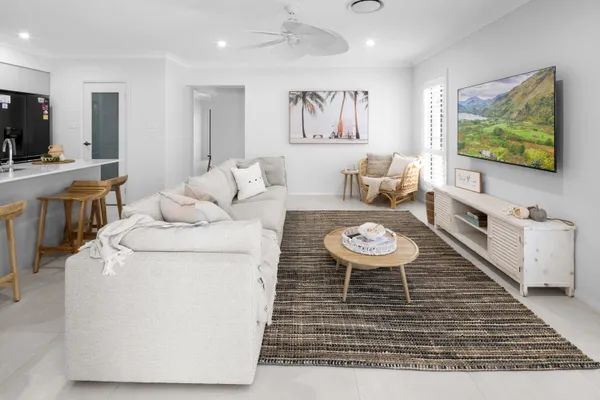 Spoondrift – 5 Mins Walk to Beach