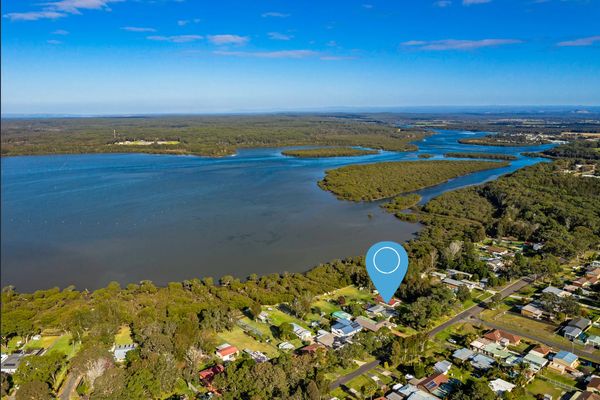 Jack’s Culburra – Absolute Waterfront with Fireplace