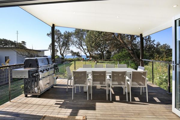 Oceanside – Pet Friendly Absolute Beachfront