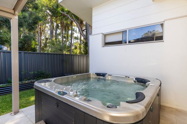 Bay Gem – Pet Friendly with Spa