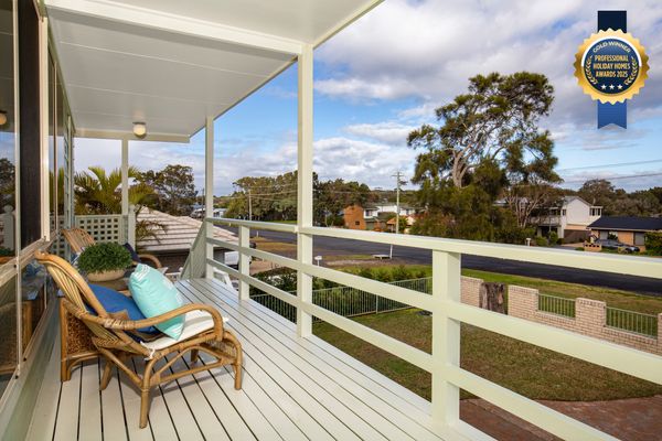 Amazing beach only a few minutes walk away, Easy access to an amazing surf beach for surfing