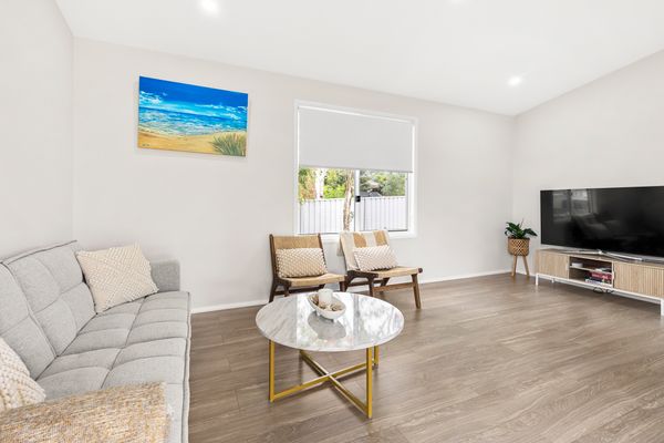 This is Livin’ – Fire Pit – 3 Mins Walk to Beach
