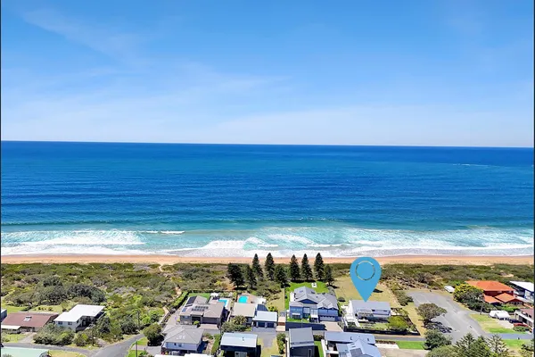 The Castle – Pet Friendly – Absolute Beachfront