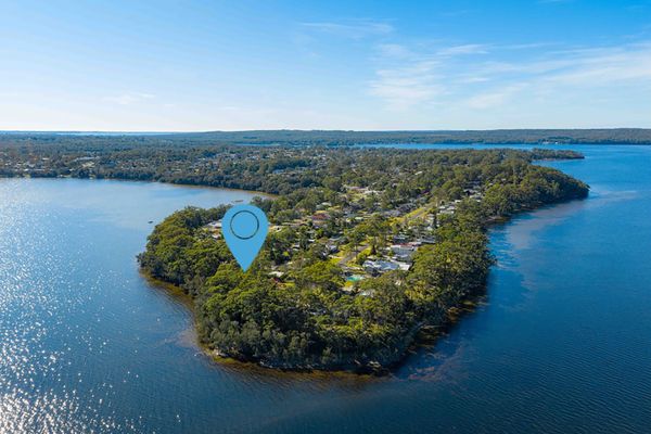 Serenity – Pet Friendly with Spa & Waterfront