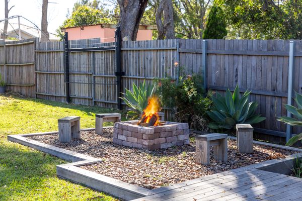 Beauts – Pet Friendly – 5 Mins Walk to Beach