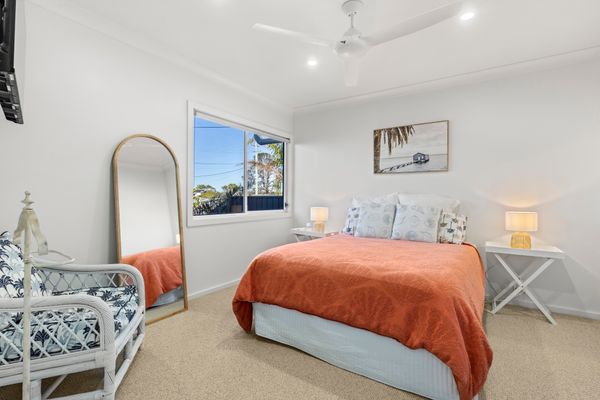 The Little Pelican – 2 Min Walk to Crookhaven River