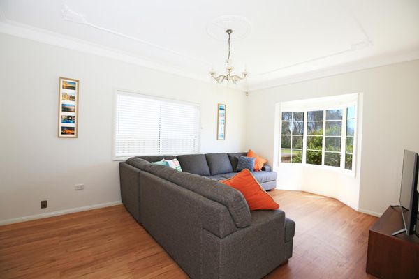 The Crescent @ Currarong – Pet Friendly Beachfront