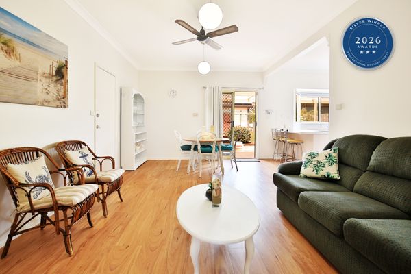 The Crescent @ Currarong – Pet Friendly Beachfront