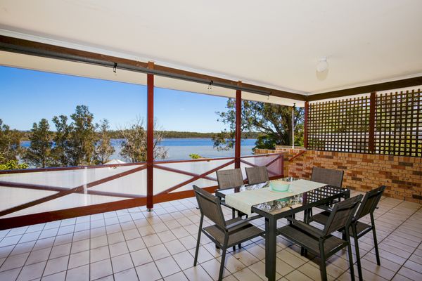 Amazing lakefront at your doorstep, Amazing views