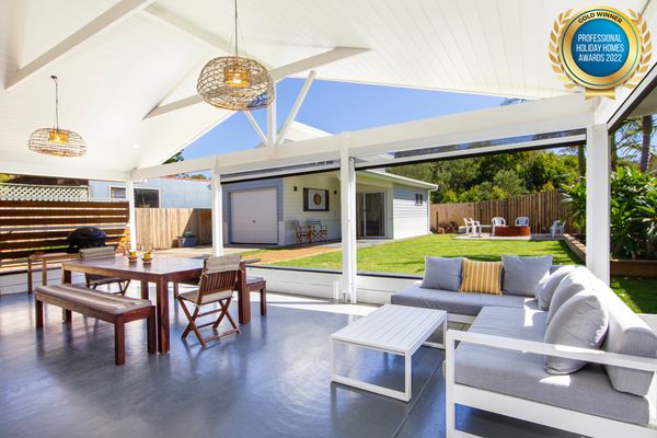 Spinnaker – Family Getaway – 2mins Walk to Beach