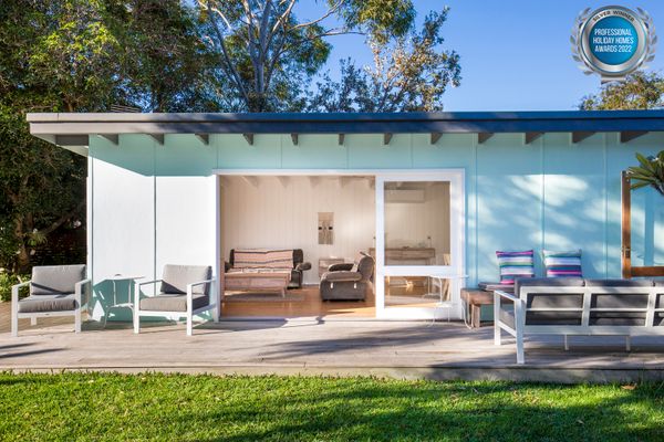 Beachwood – Firepit – Pet Friendly – 2 Mins Walk to the Beach