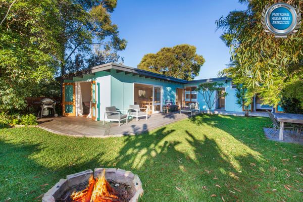 Beachwood – Firepit – Pet Friendly – 2 Mins Walk to the Beach