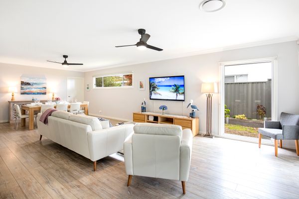 Calypso – 4 Mins Walk to Beach – Community Pool