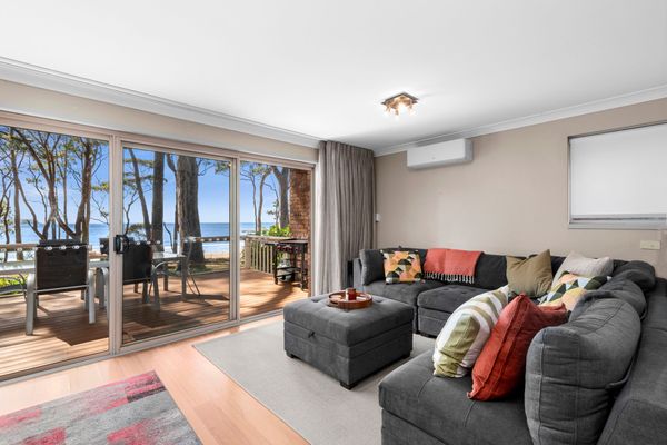 Denhams Beach Waterfront