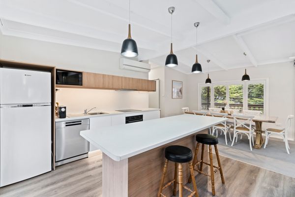 Boomerang at South Durras Whole