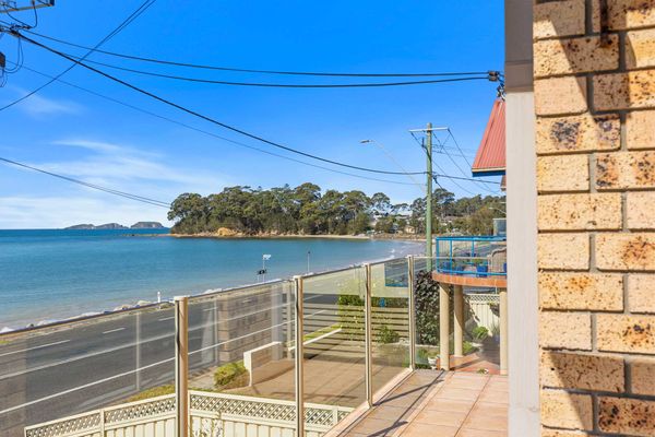Beachfront at Batehaven