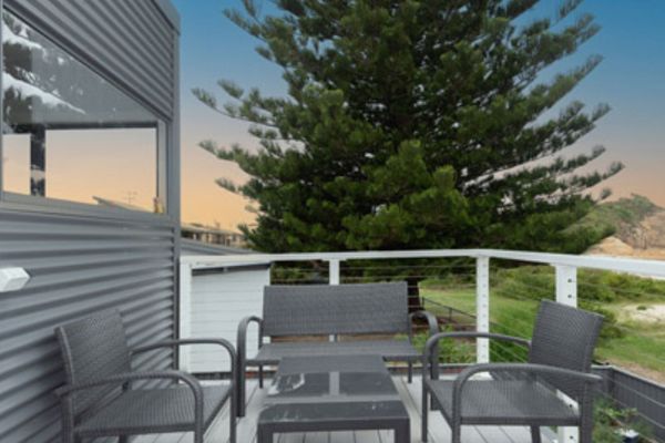 Jenkins Beach House Galwad y mor Call of the Sea