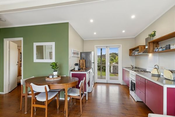 Lil Shack by the Sea