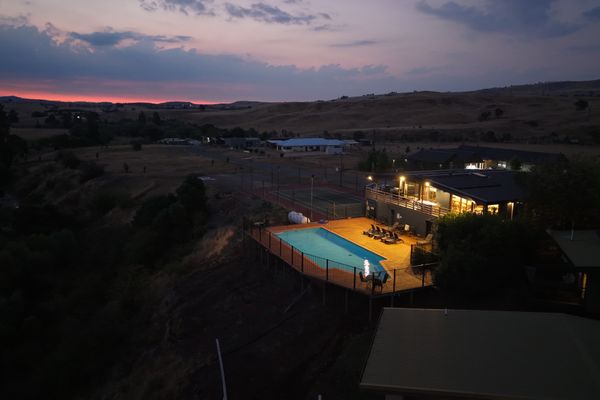 Bluegum Delatite Merrijig – 5 Minutes to Mt Buller Gates