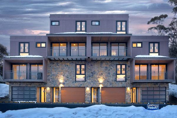 KABUKI 2 – The Residence