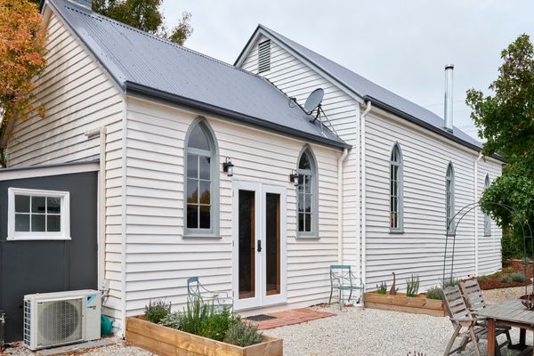 The Old Trentham Church