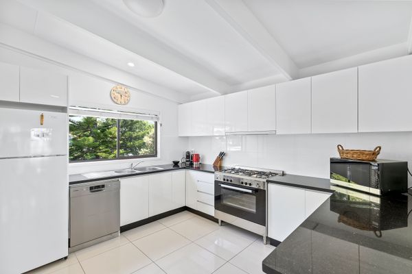 Sabia Beach House Vincentia – Family Fun – Beachfront