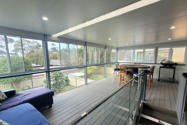 Seachange – Vincentia –  with water views and outdoor entertaining area – FREE WIFI, Pet Friendly