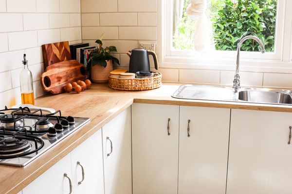 The Old Cottage – Country Couples Retreat