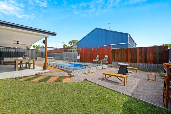 Pool Side Point Oasis – Plunge Pool