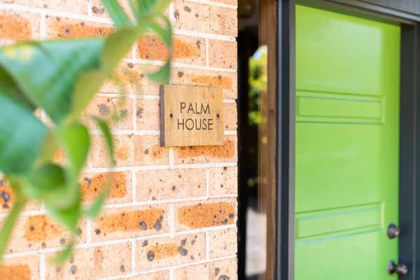 Palm House Vincentia + Linen + Walk 2 Beach + WiFi