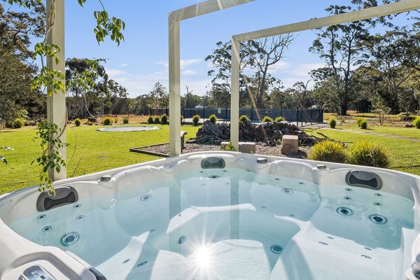 The Homestead Tomerong by Book Jervis Bay