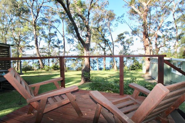 Basin Breeze – Sanctuary point – DIRECT ACCESS TO THE WATER