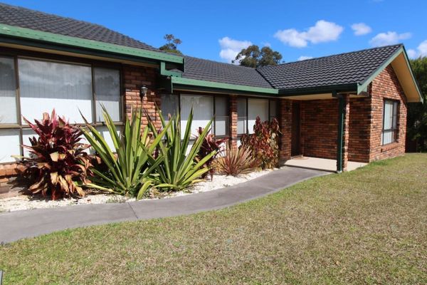 Coastal Getaway – Free WIFI, linen & GAMES ROOM