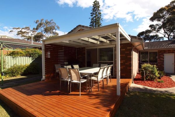 Home and Away – GOLF COURSE VIEWS – Ducted Air Conditioning