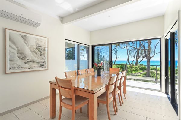 Beachfront Haven On Collingwood Beach